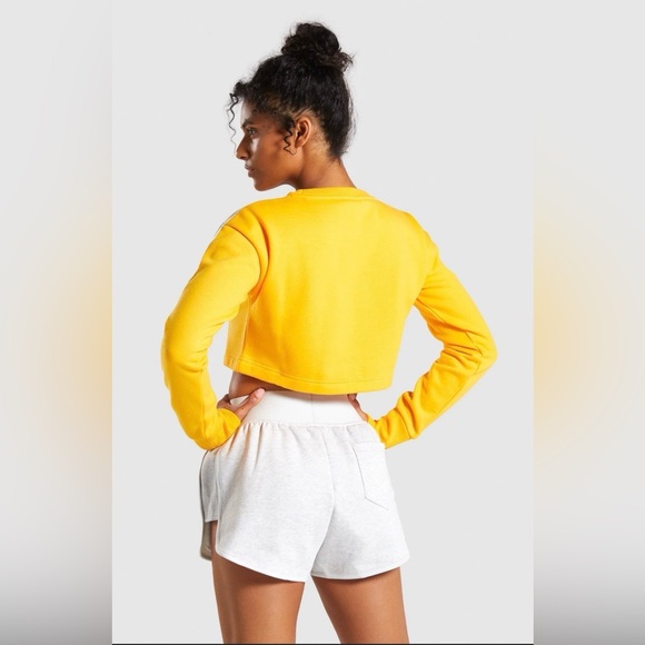 Gymshark Legacy Cropped Sweater - Picture 2 of 10